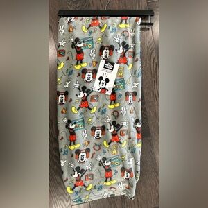 Disney Mickey Mouse throw NWT